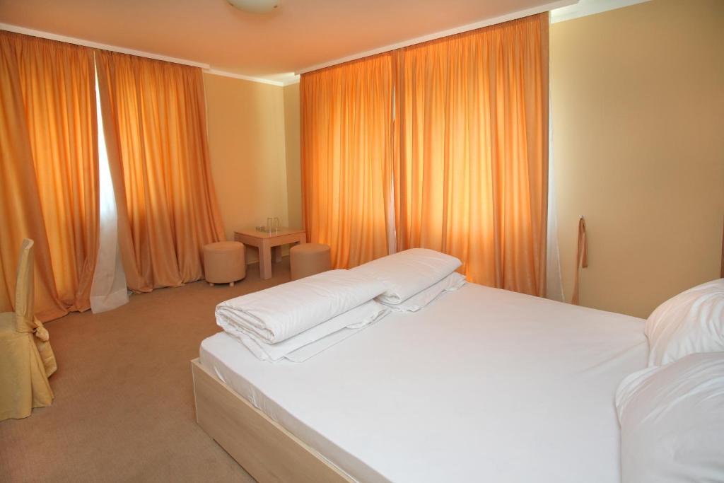 Family Hotel Diana Sofia Cameră foto